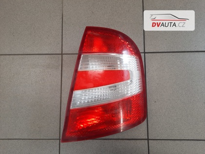 Pravé zadní světlo 6Y6945112B